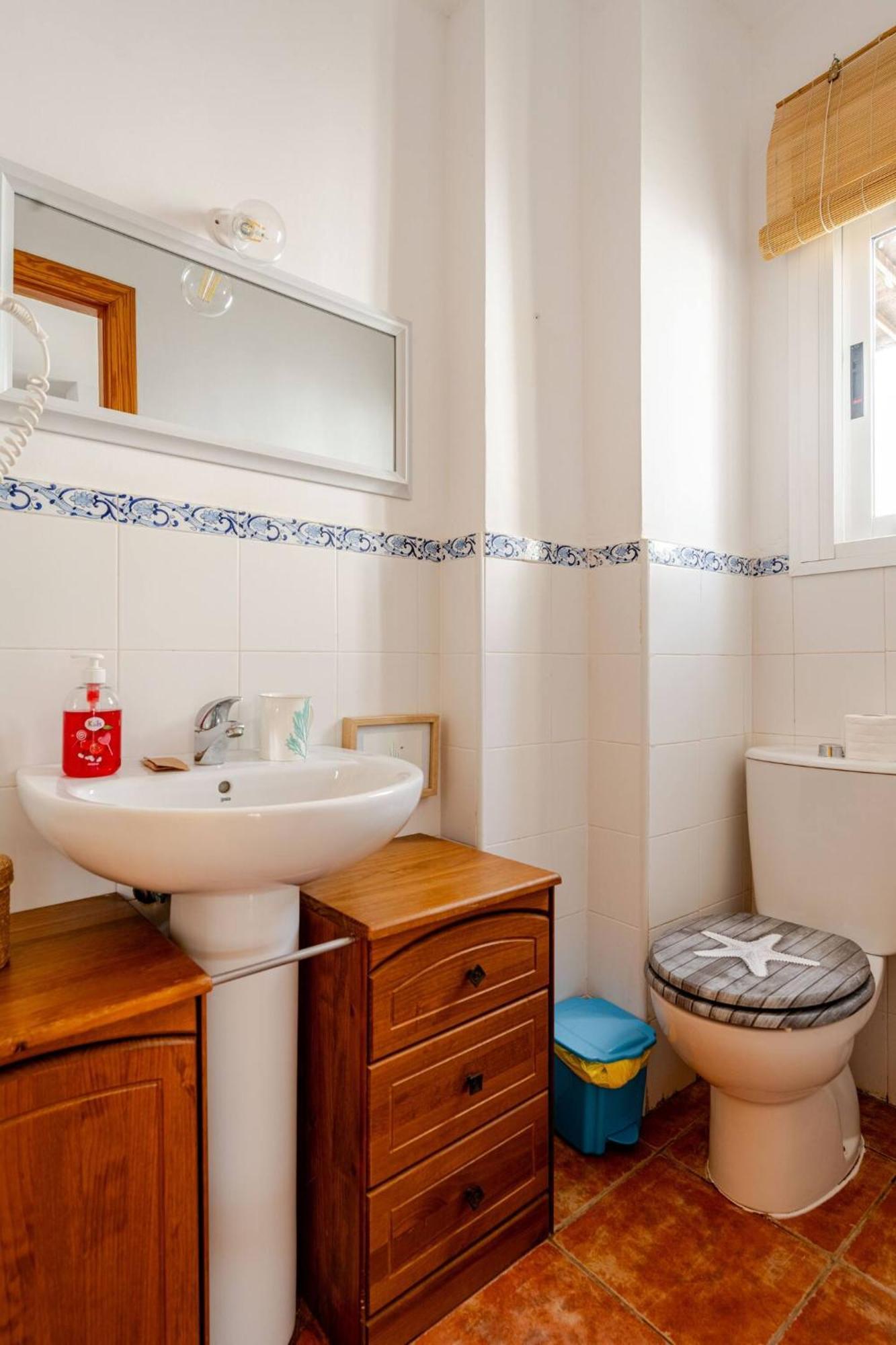 Holiday home Alzeina, Casa Con Mucho Encanto A 300mtr De La Playa Agua Amarga (Almeria)
